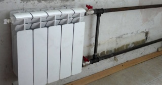Установка биметаллических радиаторов отопления в квартире в Туймазах - от 2115 руб.